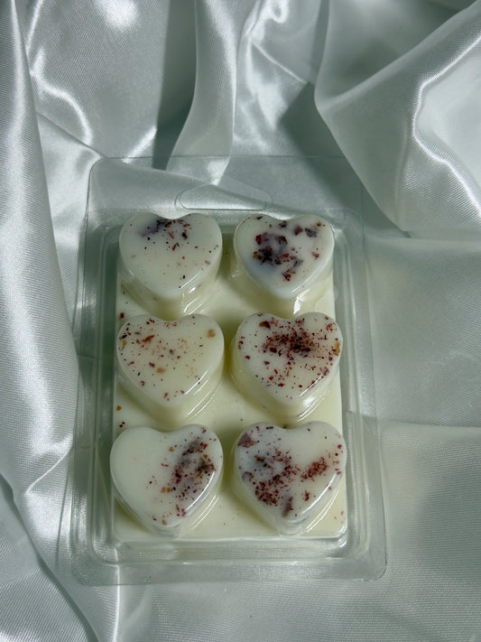 Dried Flower Heart Wax Melts